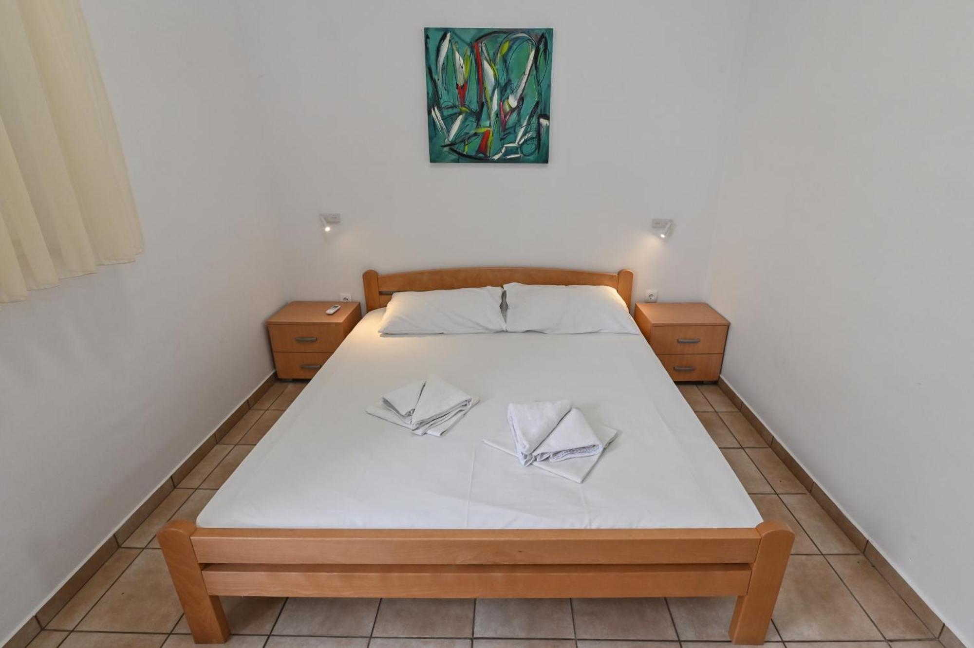 Seagull Pool Apartments & Studios Новаля Номер фото
