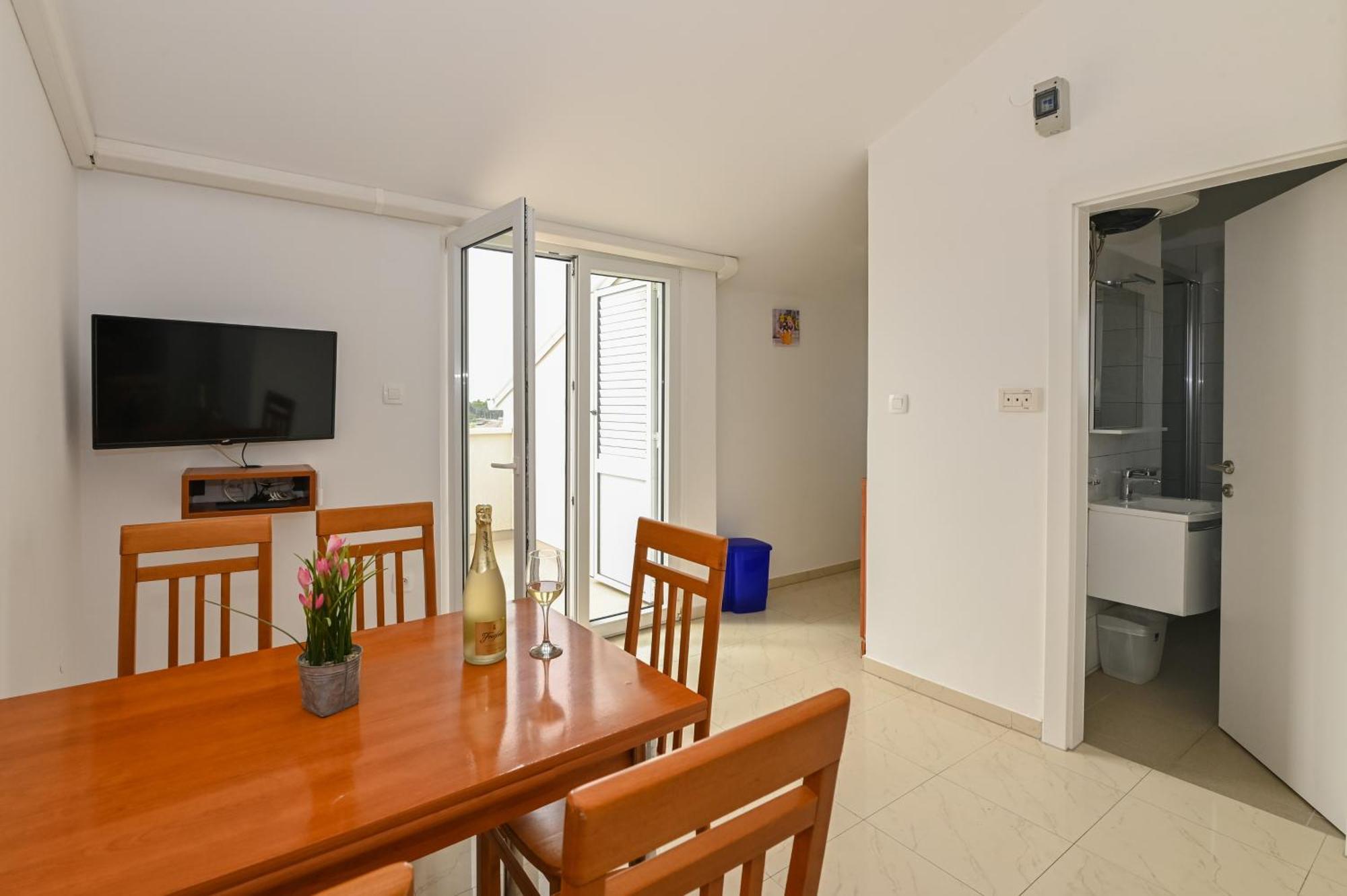 Seagull Pool Apartments & Studios Новаля Номер фото