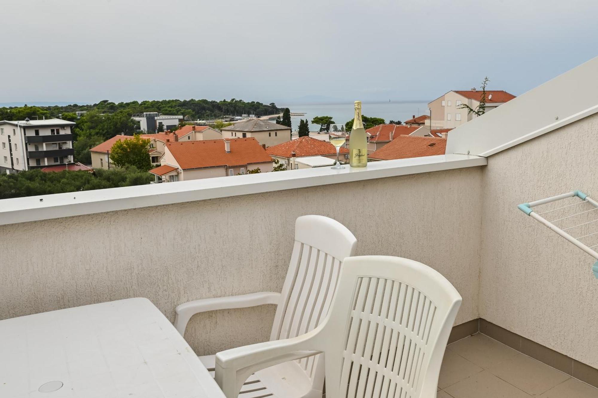 Seagull Pool Apartments & Studios Новаля Номер фото