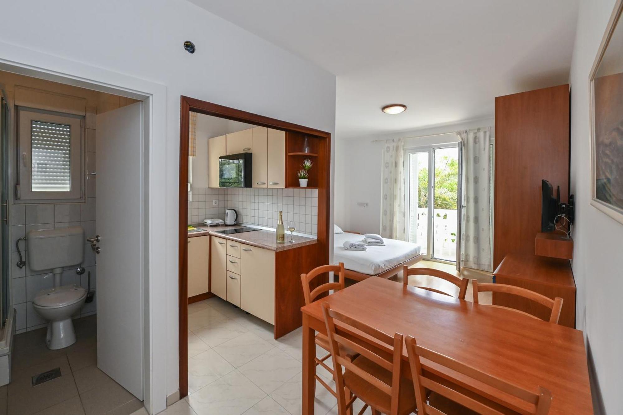 Seagull Pool Apartments & Studios Новаля Номер фото